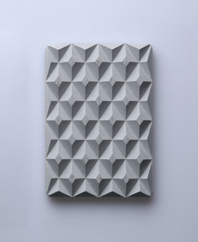 3D Pyramid Body Bar Rest — Stone Gray